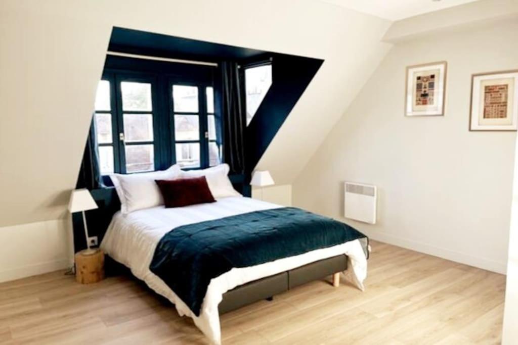 Duplex 50m2 Renove, Hyper-centre, St Sauveur
